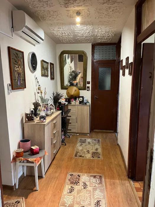 Aradului Apartament 2 Camere Decomandat Etaj 1