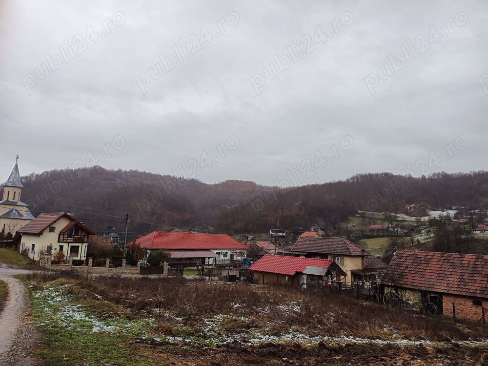 Vând teren de casa 820mp in Săliștioara lângă șosea