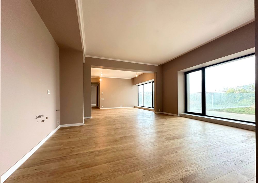 Închiriere apartament 4 camere cu grădină proprie ONE Verdi