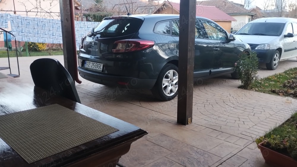 Vând Renault Megane 3 -1.5 dci