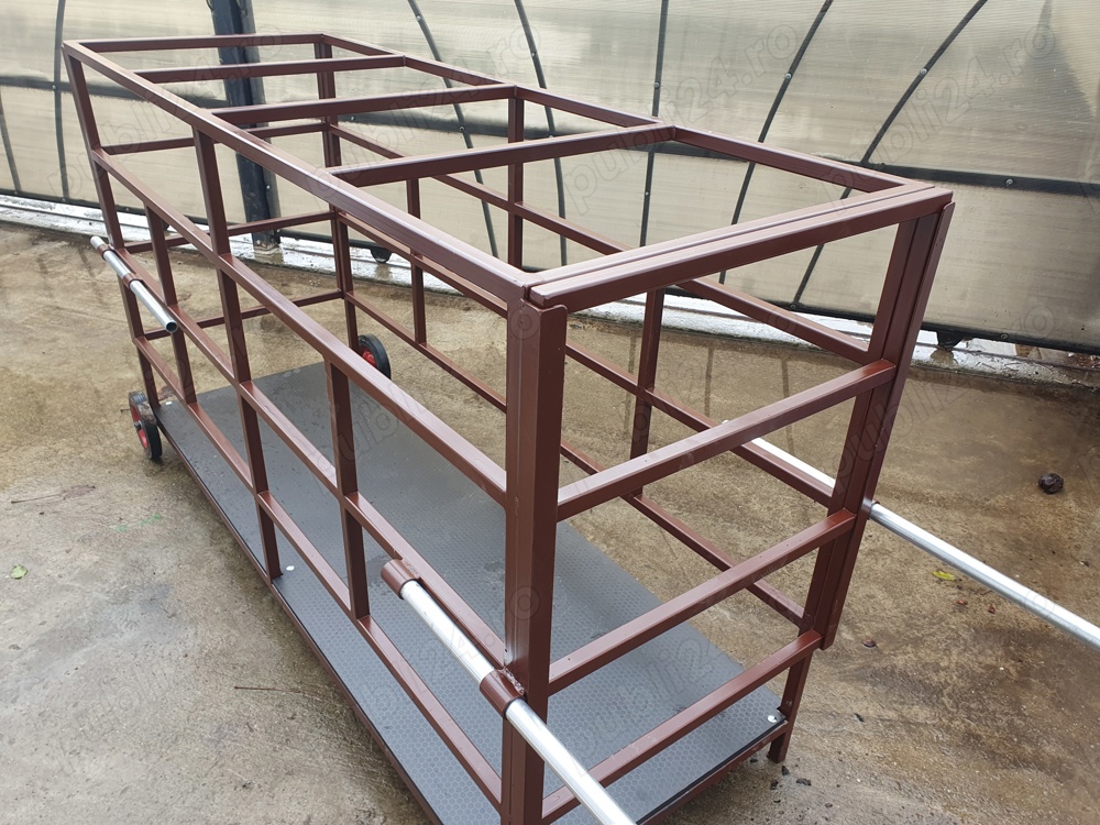 Boxa pentru transport sau castrat porci