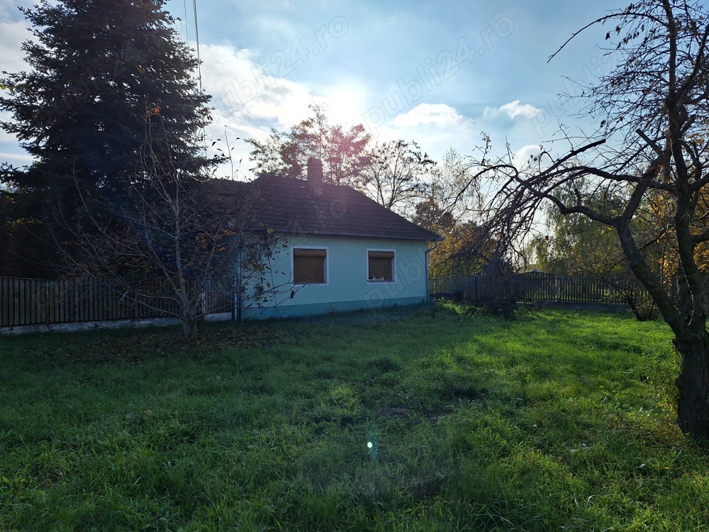 Vând teren ( 9600mp )+ casă( 100mp) , com.Oșorhei sat. Fughiu, zona Mini Paradis