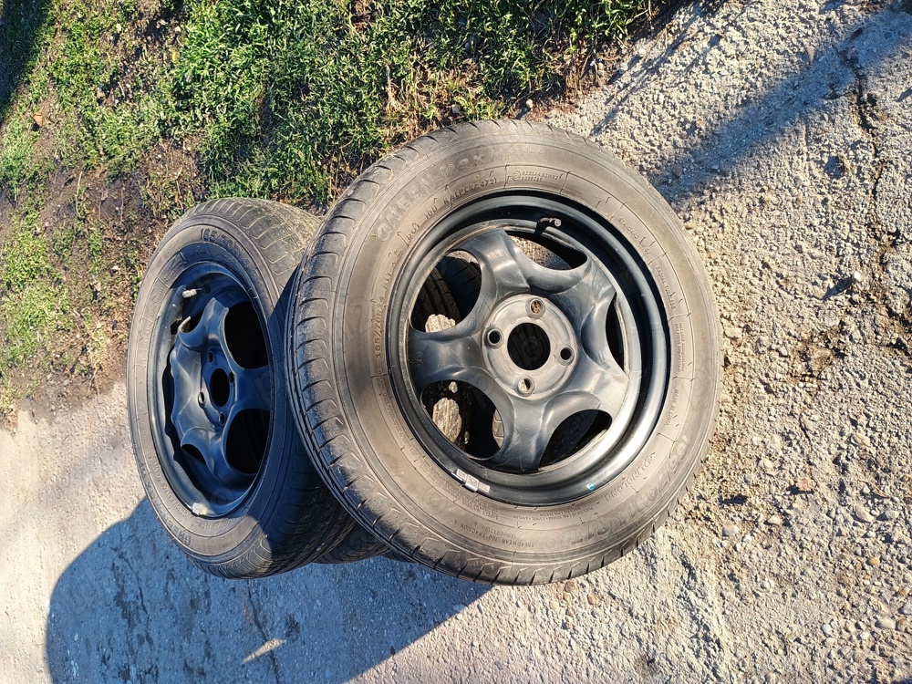 Vand roti Dacia Spring 