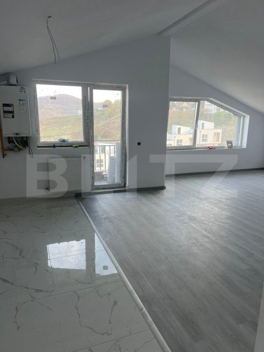 Apartament 3 camere, 67mp, semifinisat, 2 bai, parcare, zona Teilor