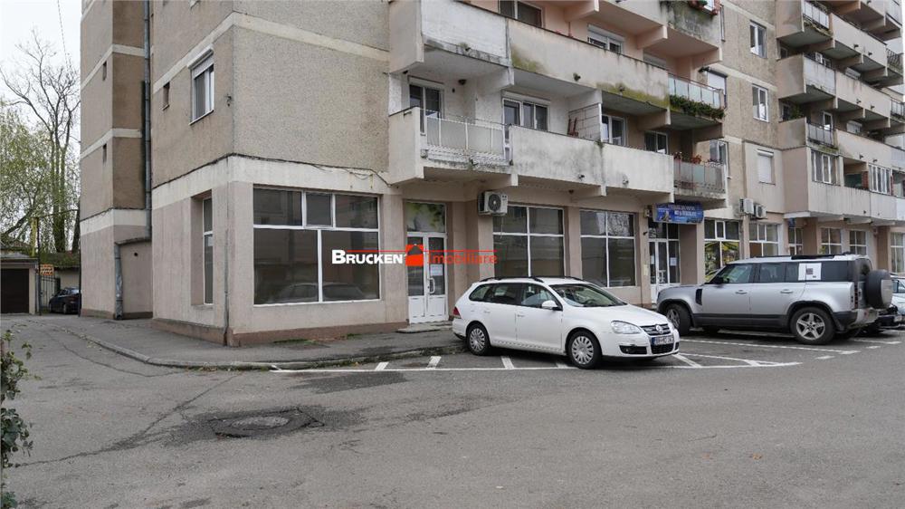 De inchiriat spatiu comercial in Marghita