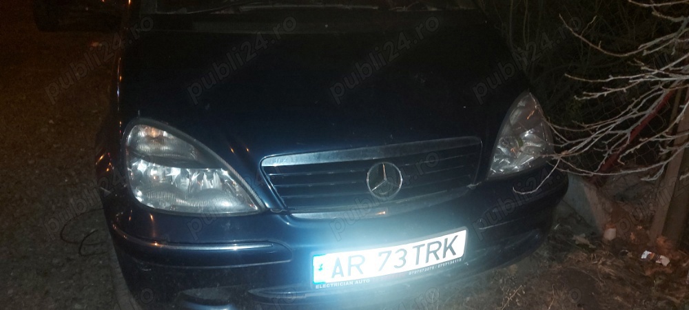 vand Mercedes-Benz A 160. Pentru piese