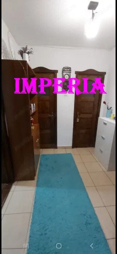 Apartament cu 3 camere, strada Sucevei- Carrefour, etajul 1