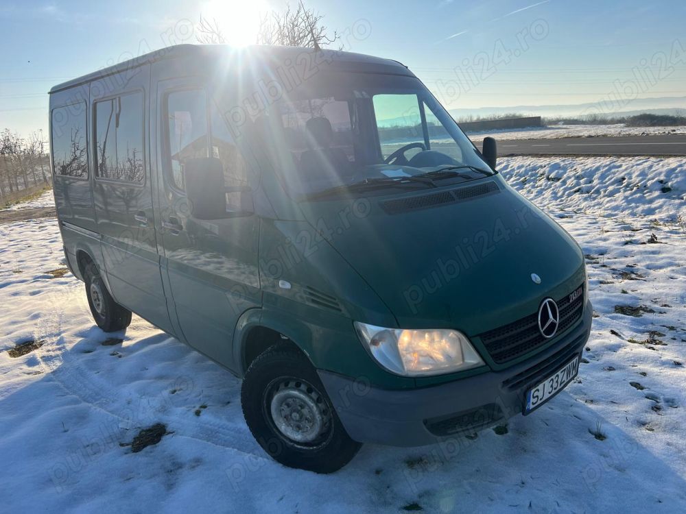 Mercedes-Benz Sprinter 213 CDI (8+1 Locuri)