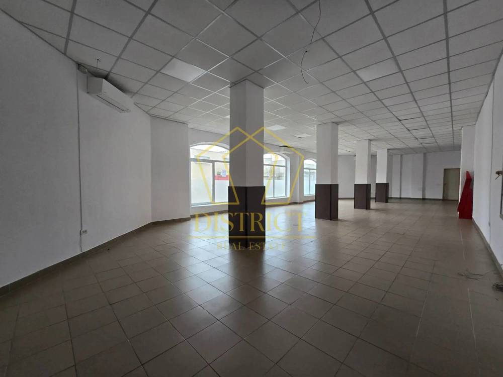 Spatiu Comercial | 200 mp | Piata Traian