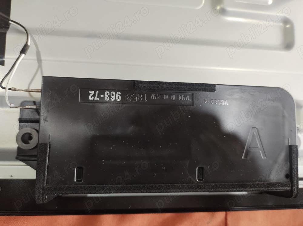 set 2 difuzoare 1-858-963-72 de pe tv Sony kd-55xf8096