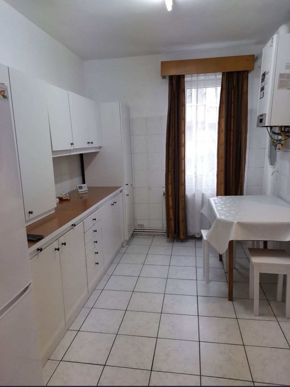 Apartament de închiriat cu 2 camere