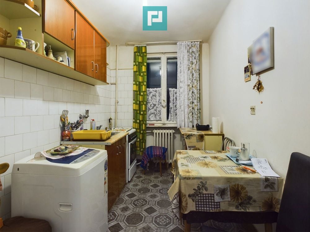 Apartament cu 2 camere central lângă Piața Mică