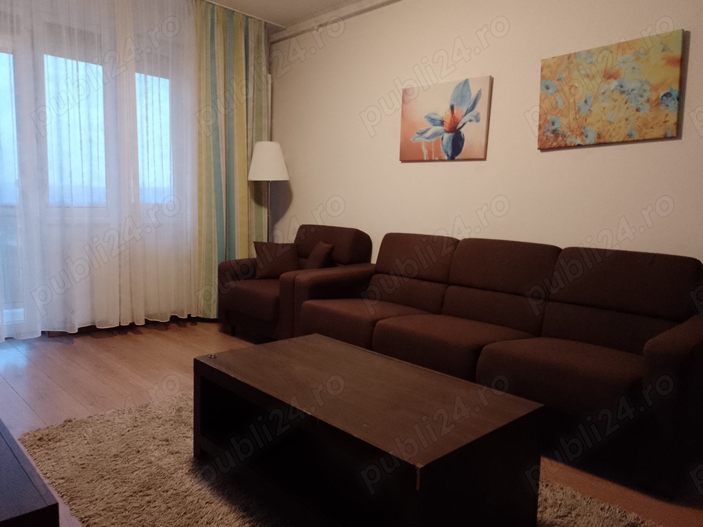 Închiriez apartament 