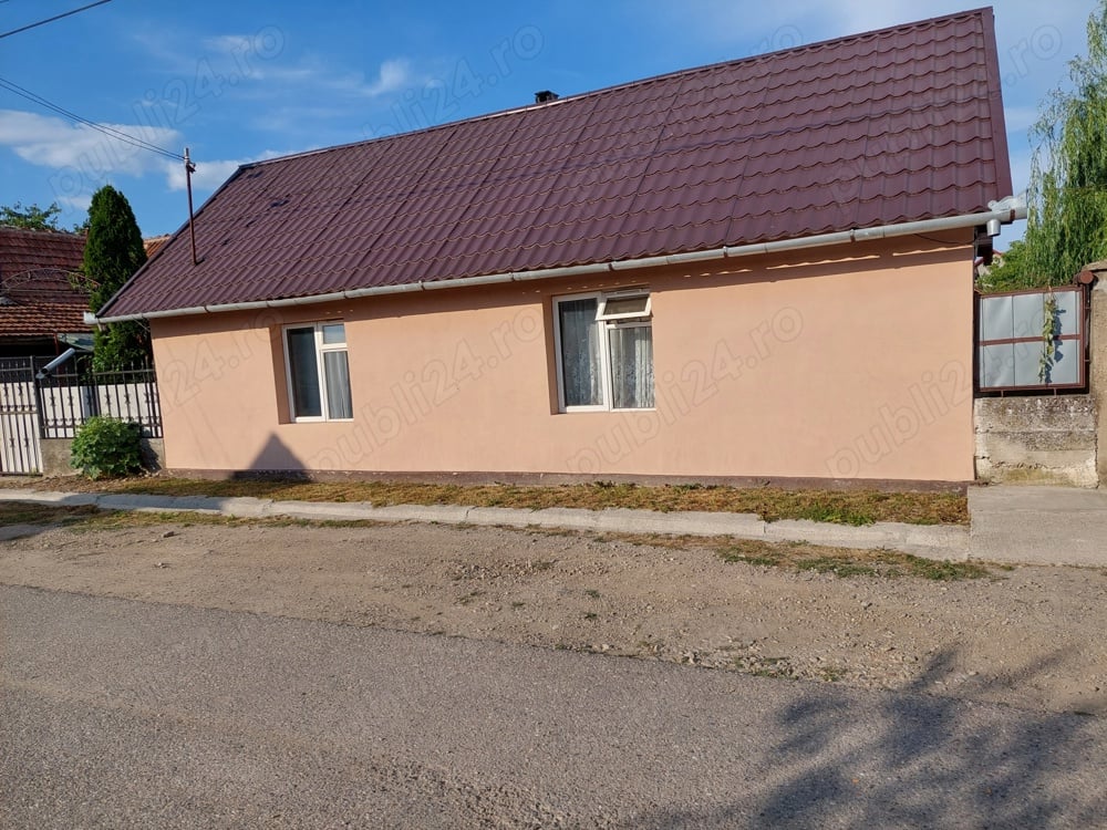 Vand casa in tileagd 20 km de oradea 