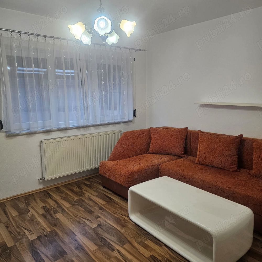 Ofer spre vanzare apartament cu 3 camere in Sibiu,zona Lazaret.