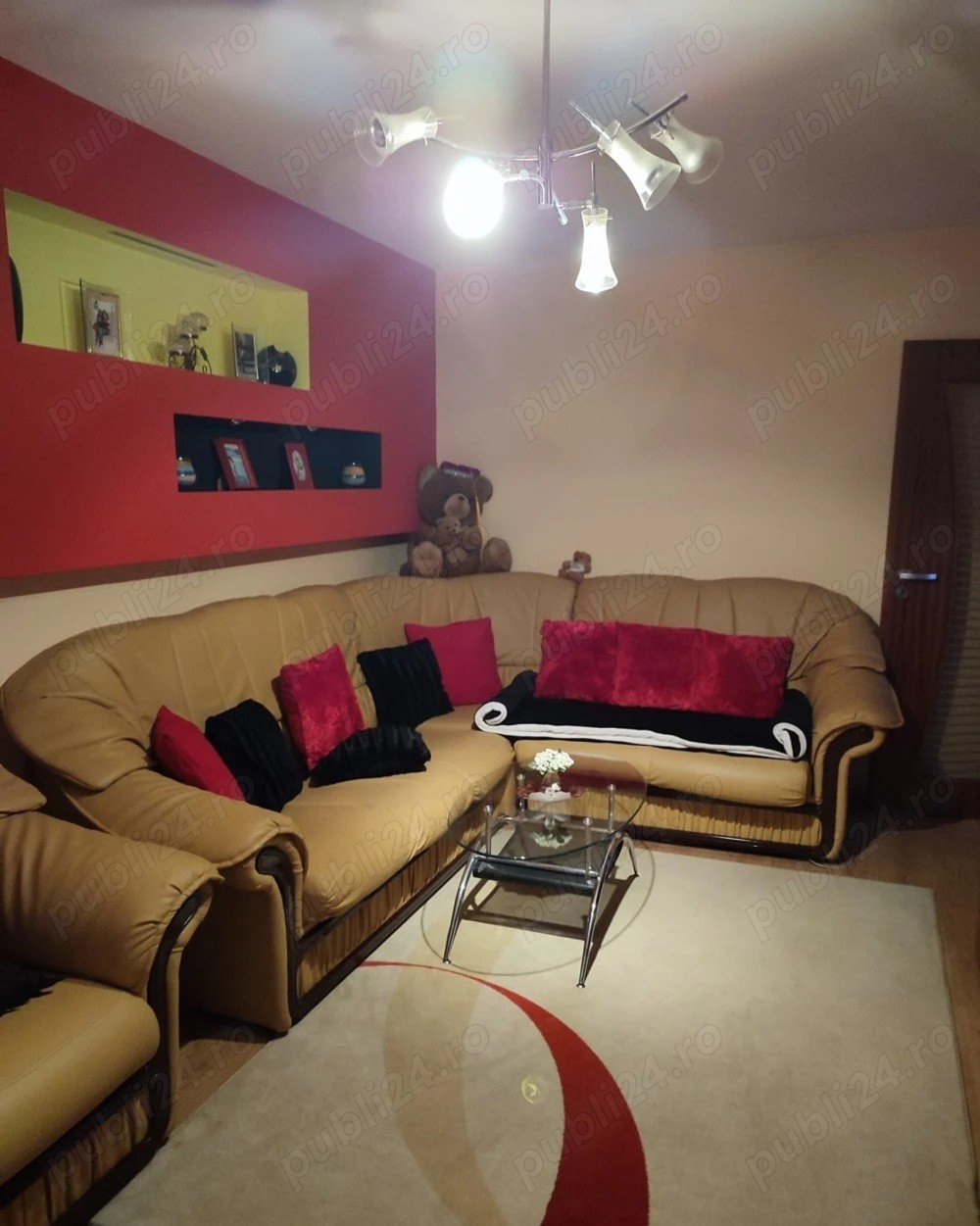 Apartament cu 3 camere decomandat amenajat complet Girocului