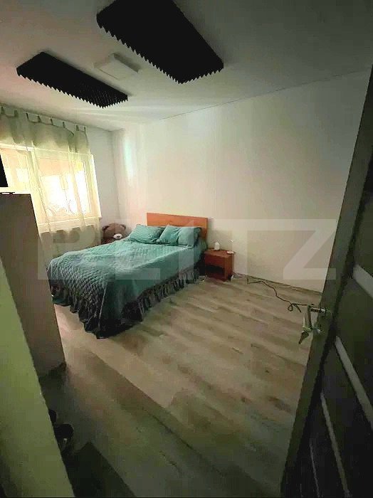 Apartament 3 camere, 80mp, terasa amenajata, etajul 1, zona Stejarului