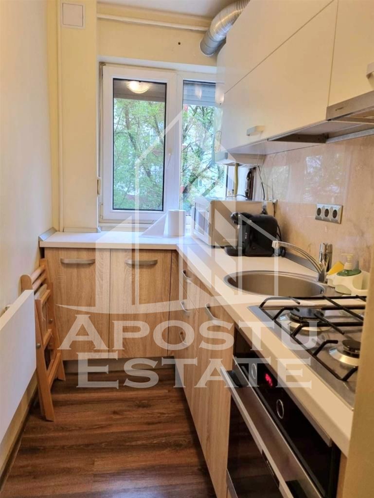 Apartament cu 2 camere,Calea Urseni