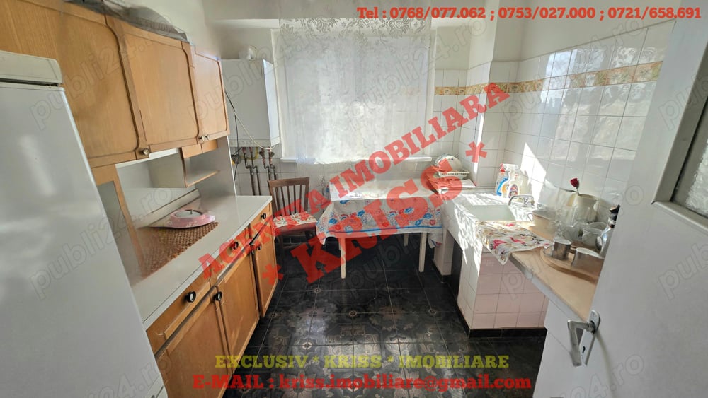 Apartament 3 Camere CENTRAL Confort 1 Decomandat Bulevard 1 MAI 2 Balcoane 80 Mp.