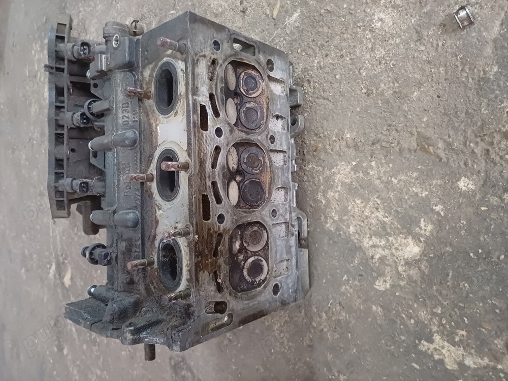 chiulasă scoda 1.2 16v