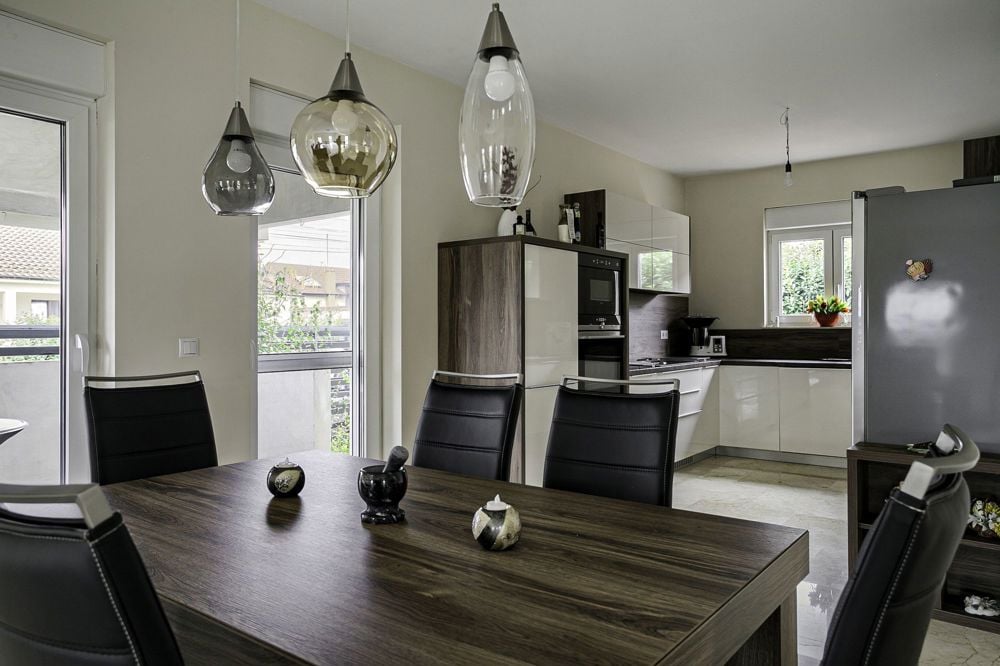 Rezervat Vila superba pe colt in cartierul Europa, Vladimirescu