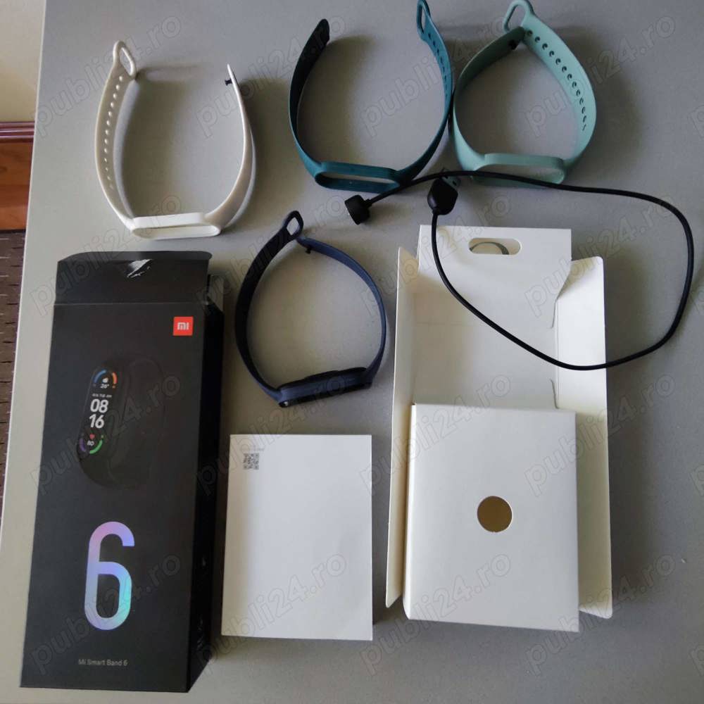 Xiaomi Mi Smart Band 6 cu bratari incluse incarcator si cutie