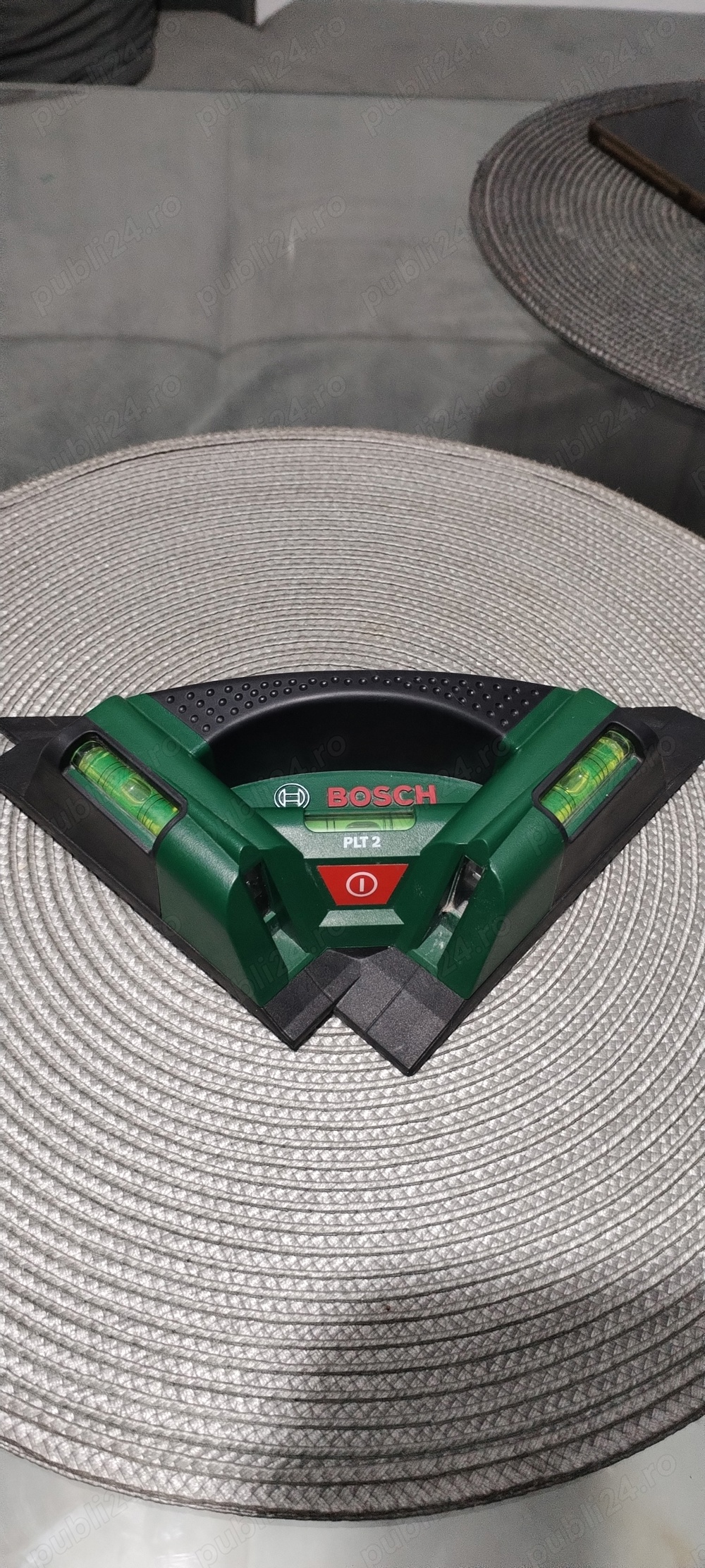 Nivela cu laser Bosch 