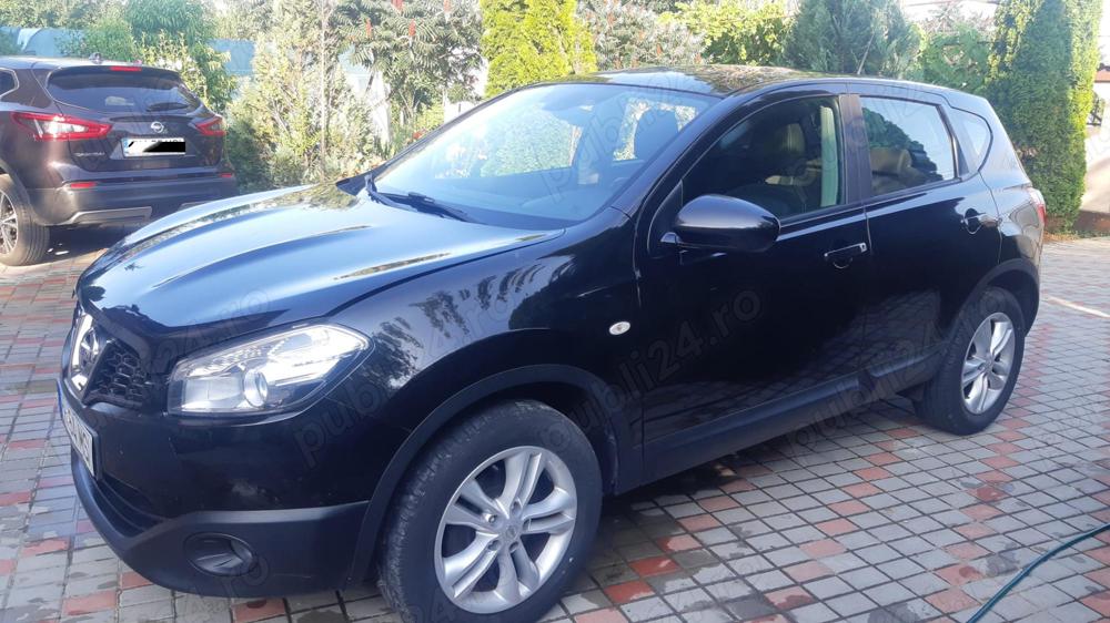 Nissan Qashqai 1.6 benzina, automat