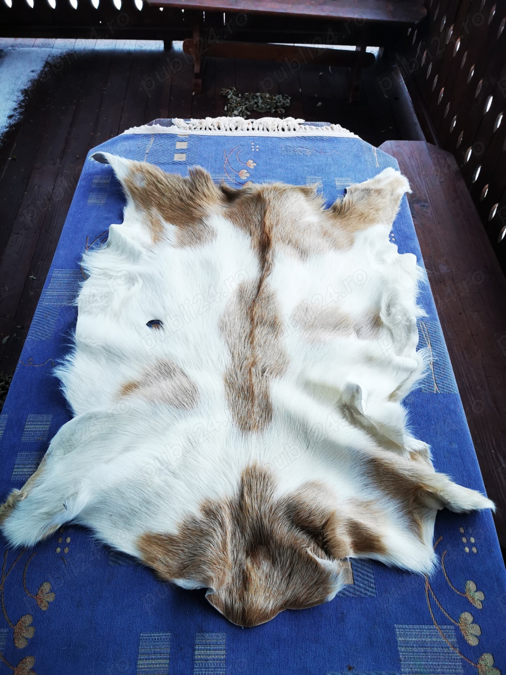 Covorașe din piele de ied