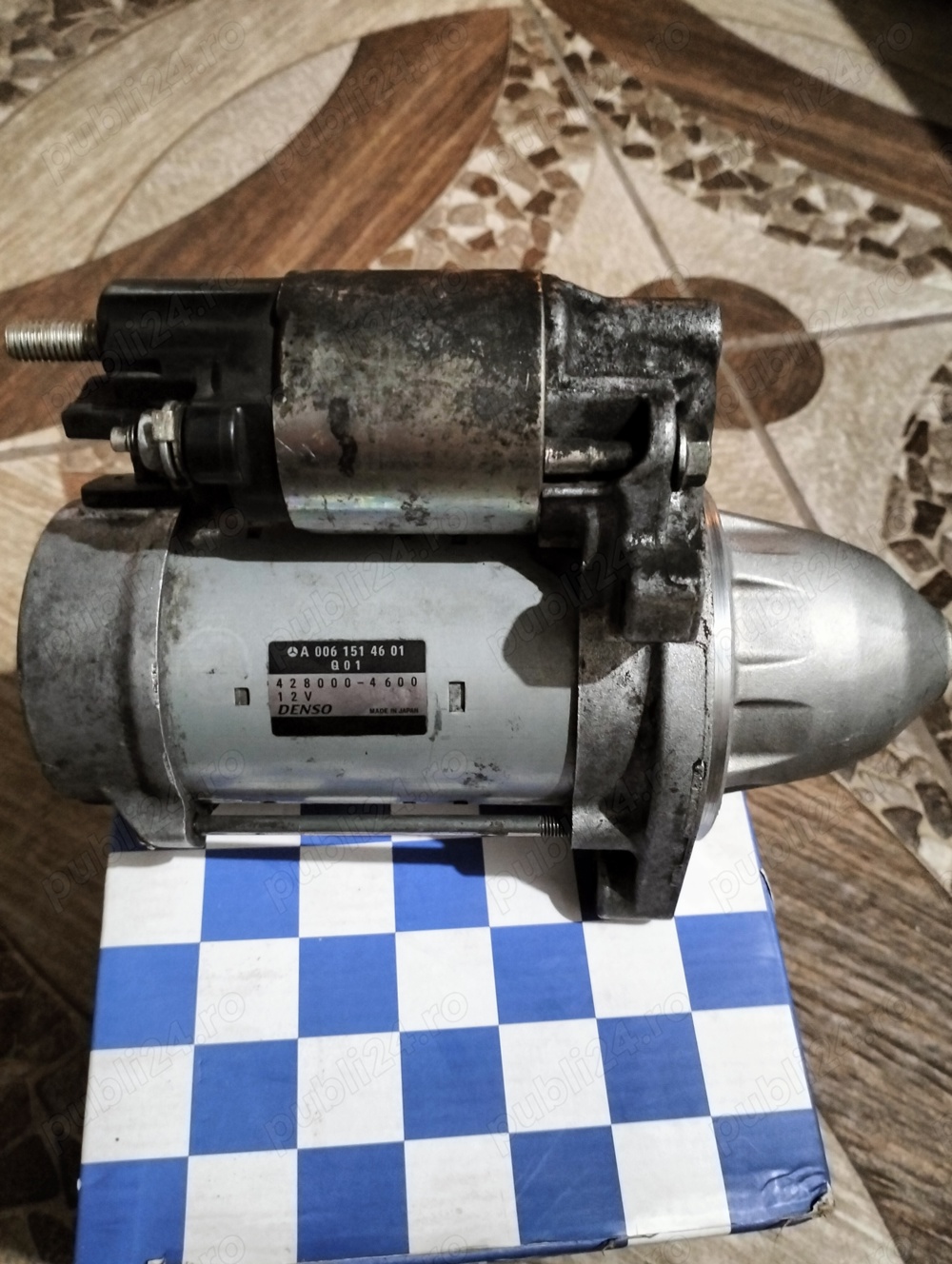 Vînd Electromotor și contact Mercedes-Benz W 204