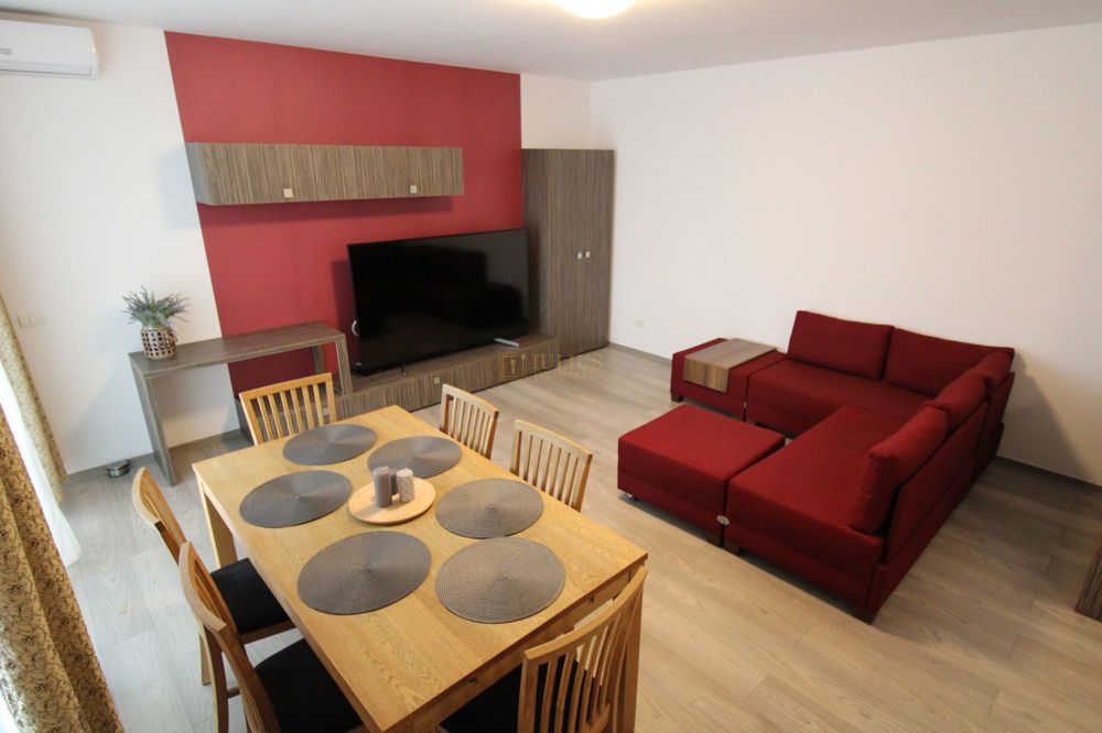 Apartament 3 camere in Dumbravita; str Rozelor, cartier deosebit.