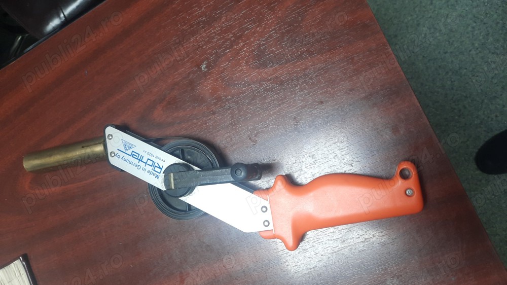 Ruleta cu lest 5m lungime