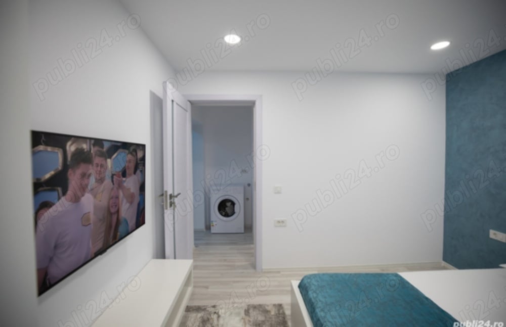 Vand apartament 3 camere