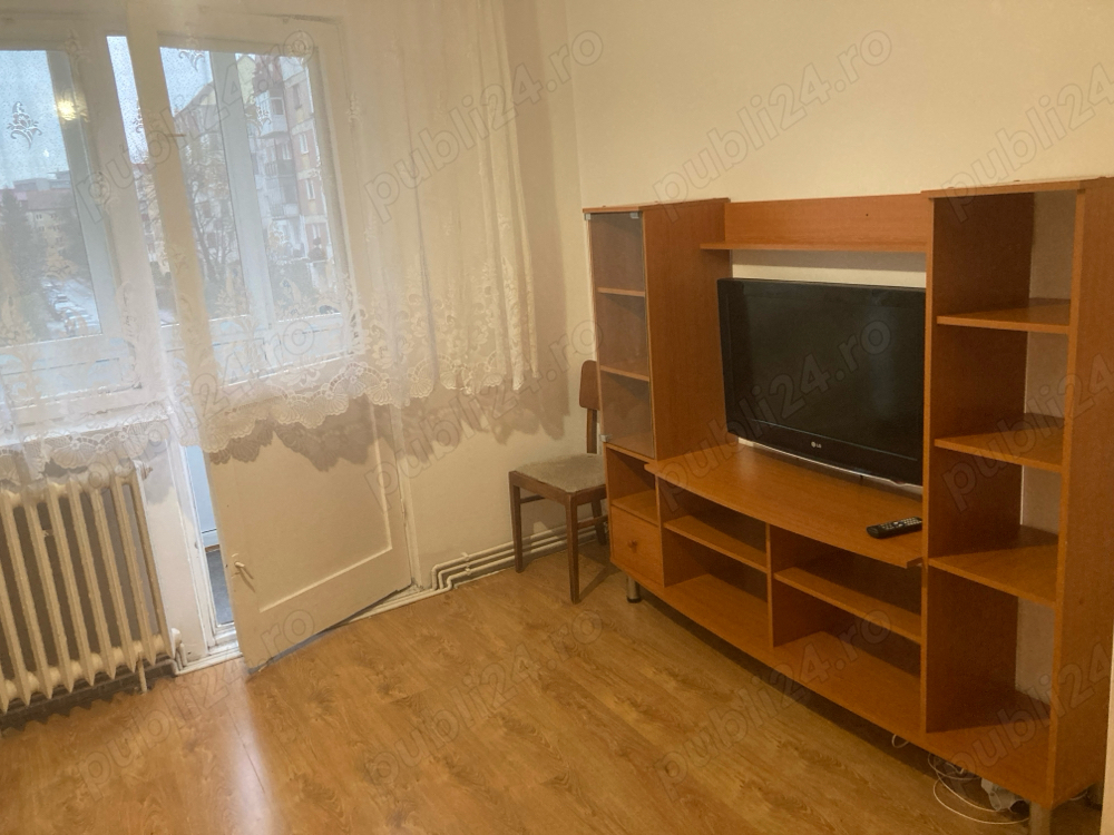 Apartament oferit spre vanzare, 3 camere, etaj 1, Rahovei