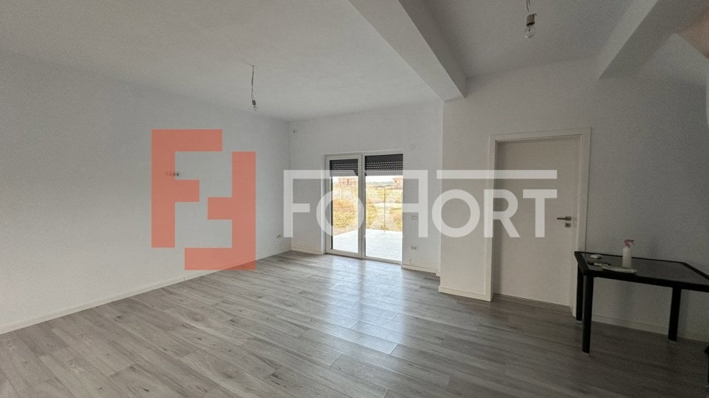 Duplex 4 camere, 94 mp, in Mosnita Noua - Toate utilitatile - Asfalt