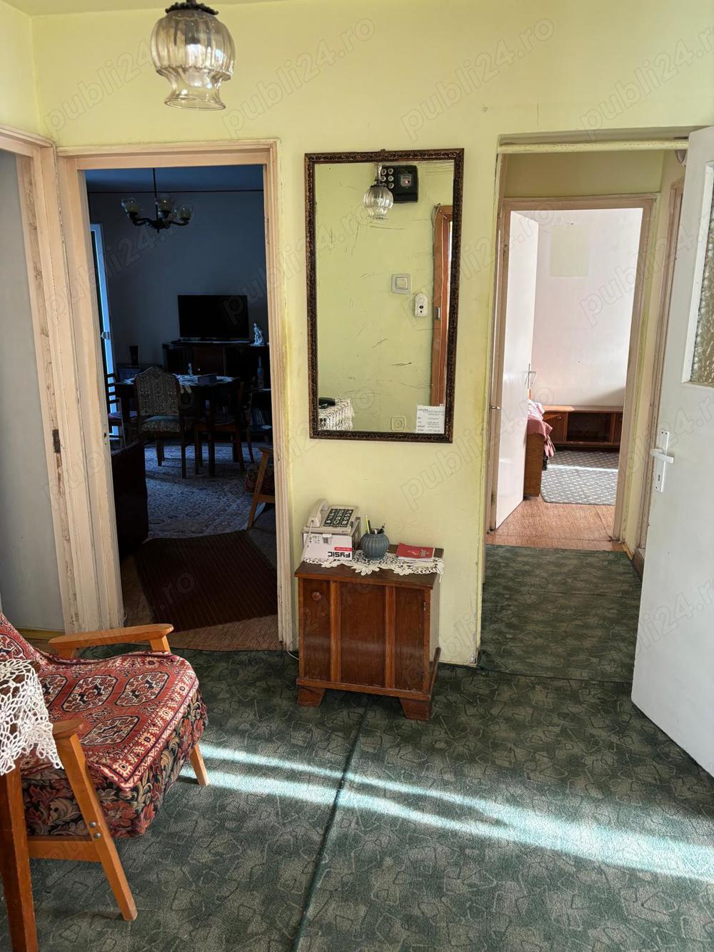 Apartament 3 camere, poziție deosebită