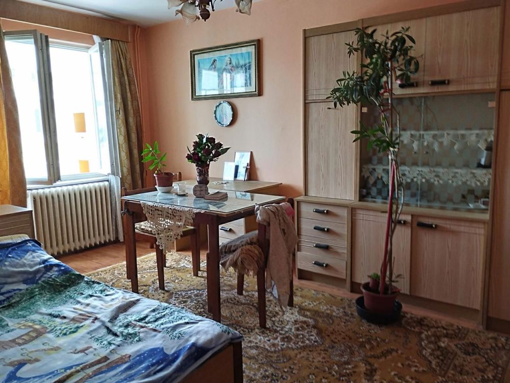 Apartament de inchiriere cu 3 camere