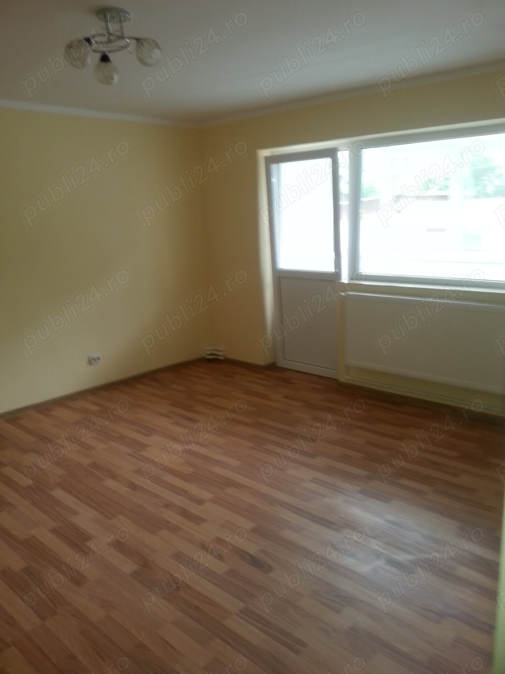 Apartament 2 camere zona Primaverii