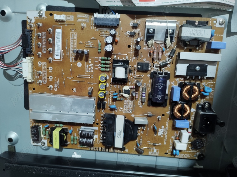 sursa LGP55k-14lpb de pe tv LG 55lb670v