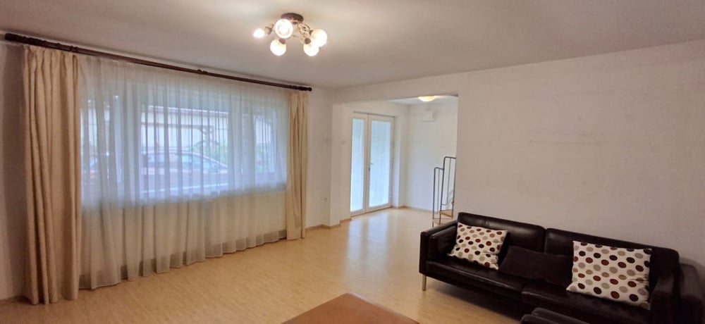 Casa plus Teren 1800 mp Centru Buftea