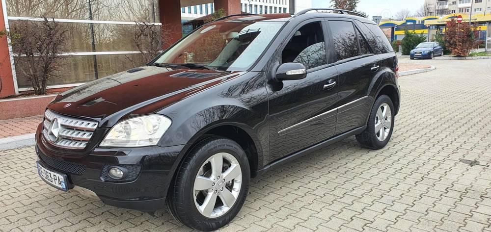 MERCEDES -BENZ ML 450 4matic V8 an 2007 mot 4L.cdi.306 cp. 235.000km