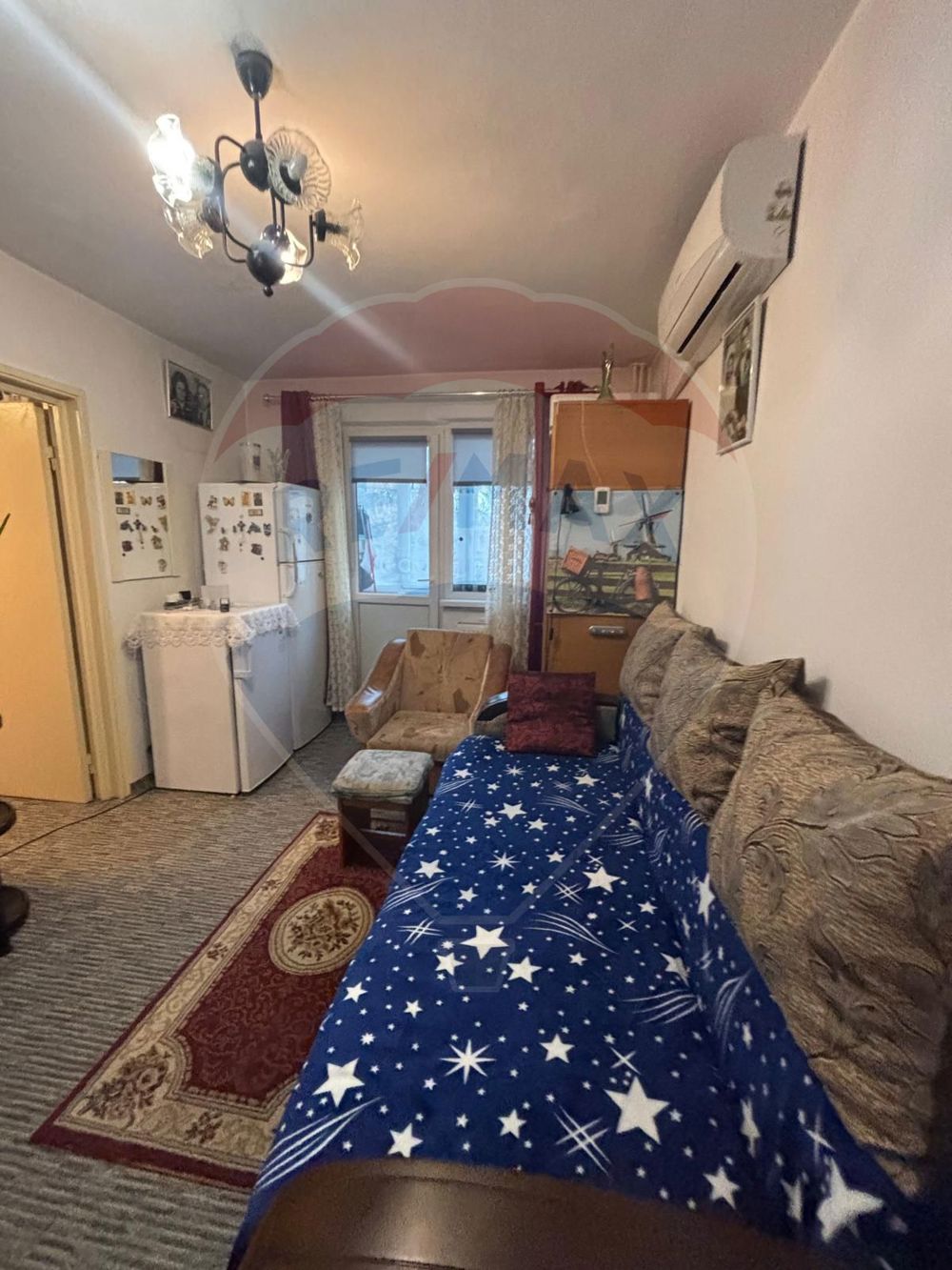 Apartament cu 2 camere de vânzare în zona Craiovita Noua