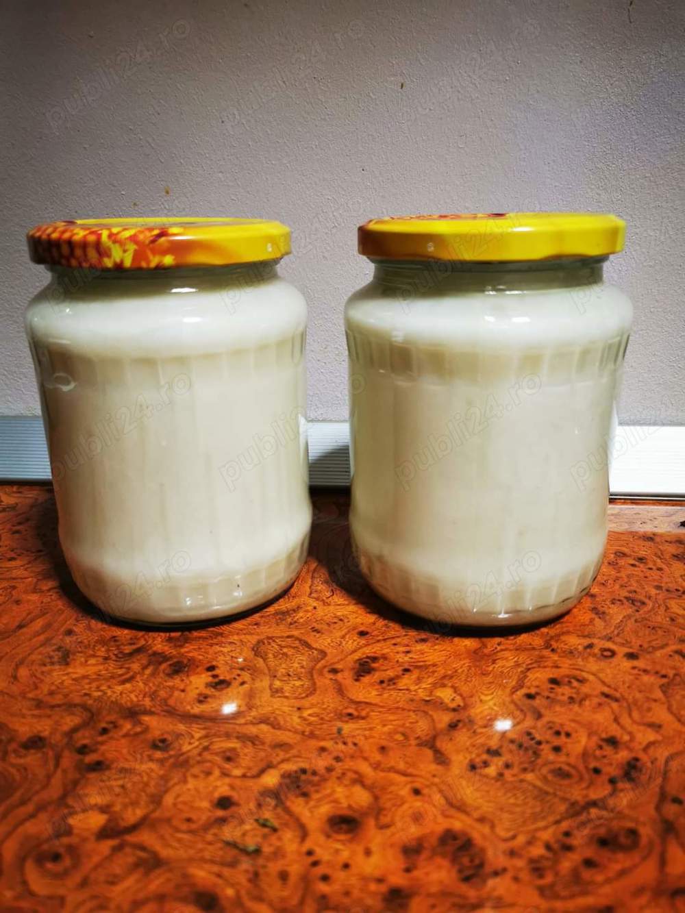 Miere rapita en gros sau la borcan