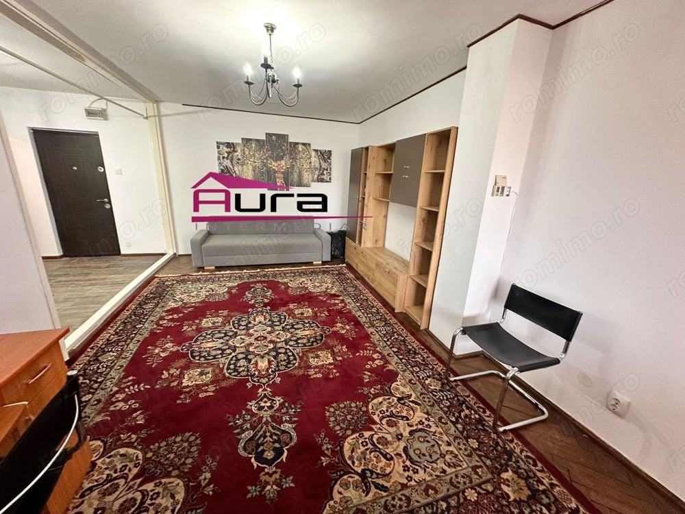 Apartament 3 camere zona Piata Noua 