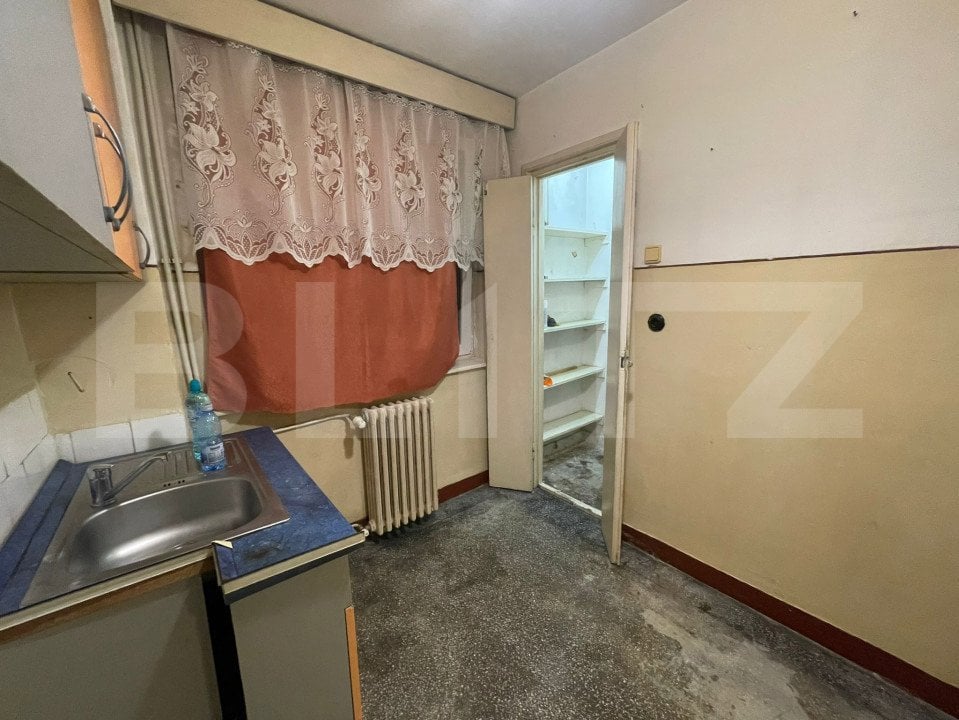 De vânzare - apartament 2 camere, 48 mp, zona Cantemir, la Bulevard