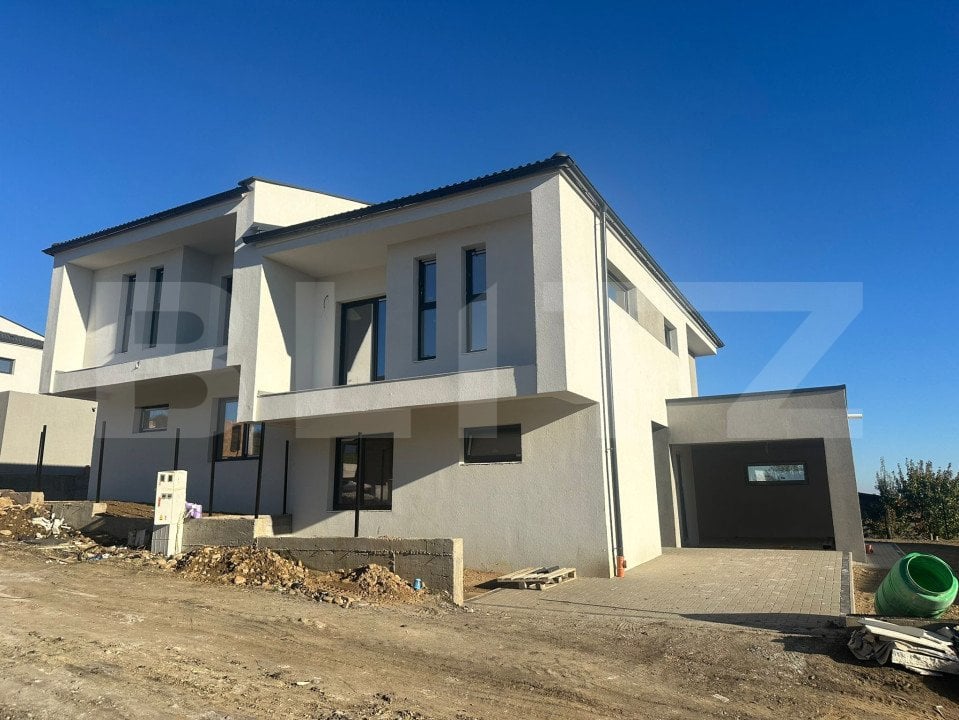 Duplex superb, 120 mp, teren 400 mp, garaj, Valea Chintaului