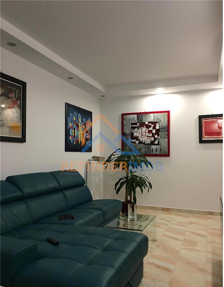 Apartament 3 camere de vanzare Militari