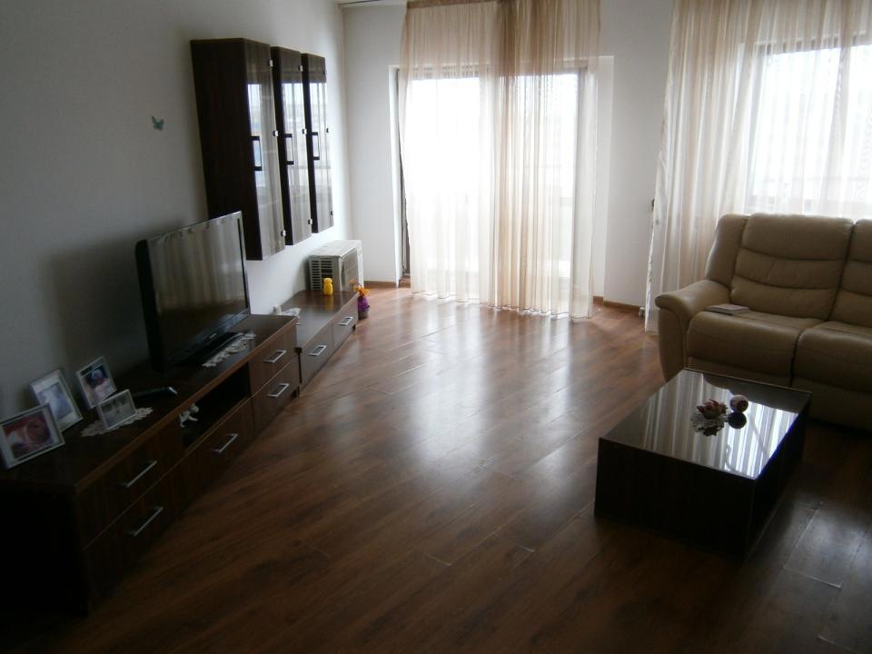 Apartament Ultra Central lângă Magazinul Unirea