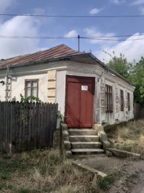 Casa 110mp, 5 camere, teren 2388mp, Dolj, Valea Stanciului, 20.000euro