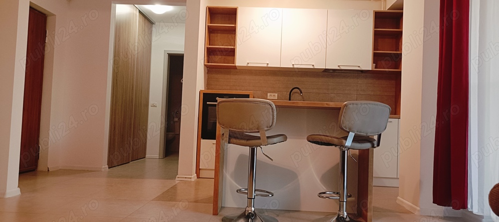 Inchiriez apartament cu 2 camere zona Calea Aradului